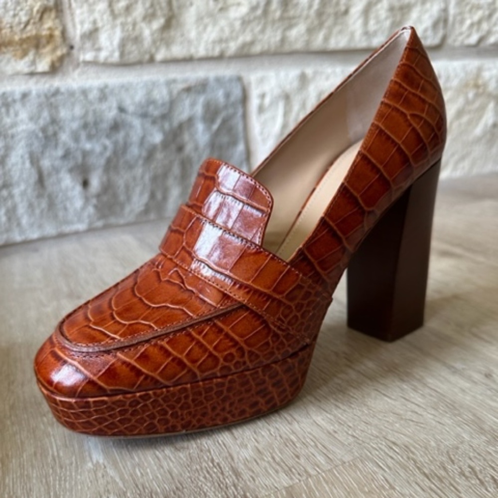 NEW | Loafers | Tamara Mellon